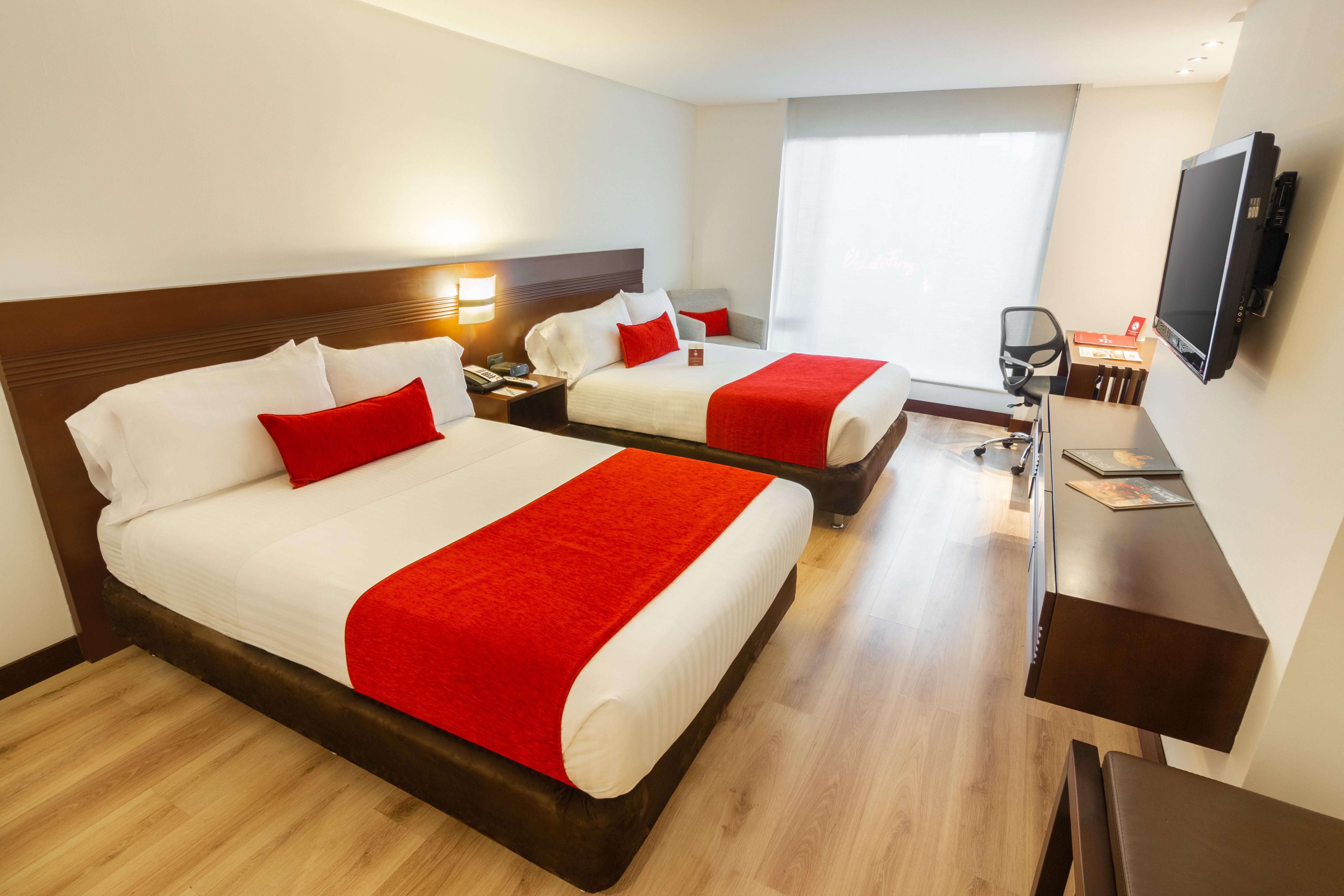 베스트 웨스턴 플러스 93 파크 호텔 보고타 외부 사진 A room at the hotel