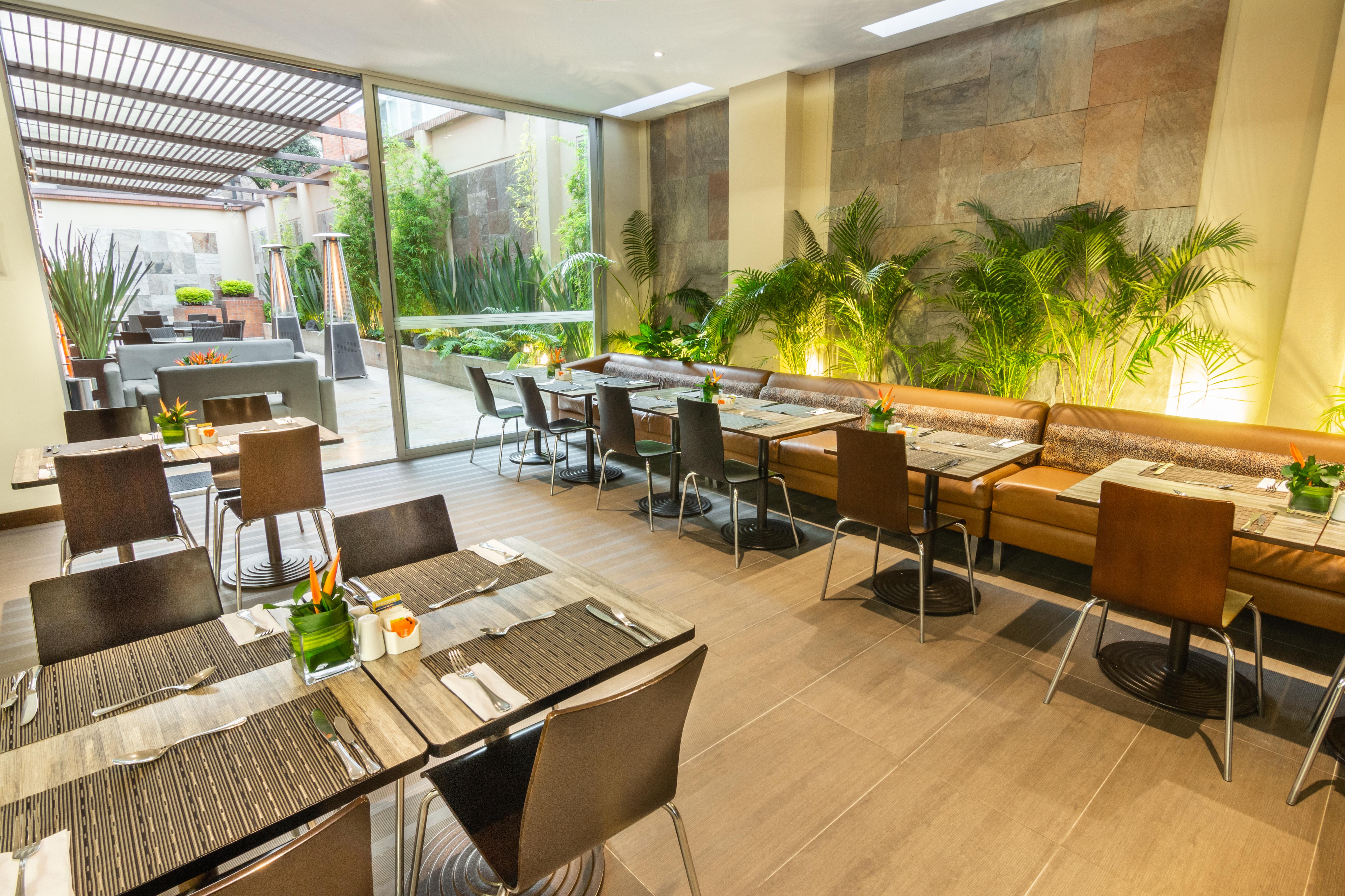 베스트 웨스턴 플러스 93 파크 호텔 보고타 외부 사진 Restaurant